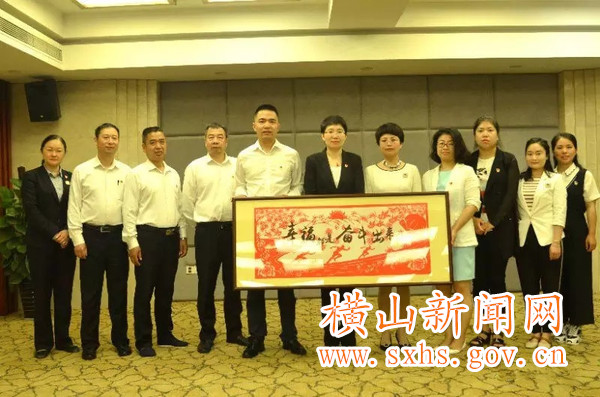 1527814604105840.jpg 640.webp_