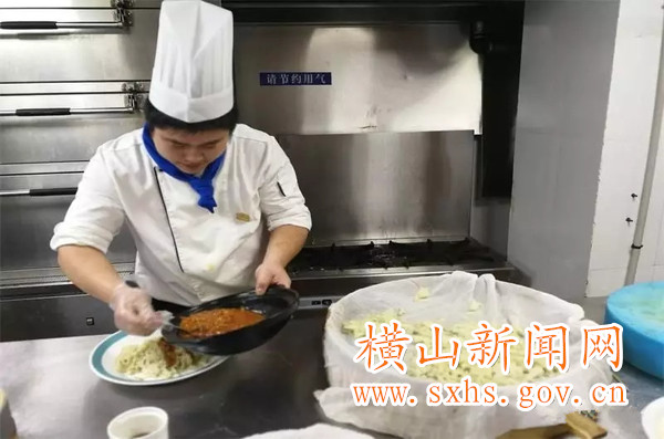 1527814655118061.jpg 640.webp (4)_